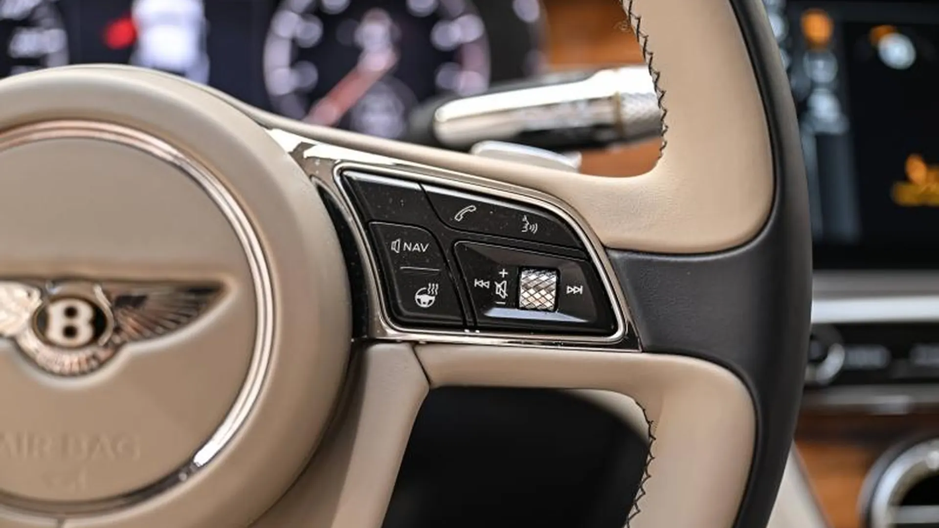 Bentley Continental — photo 29