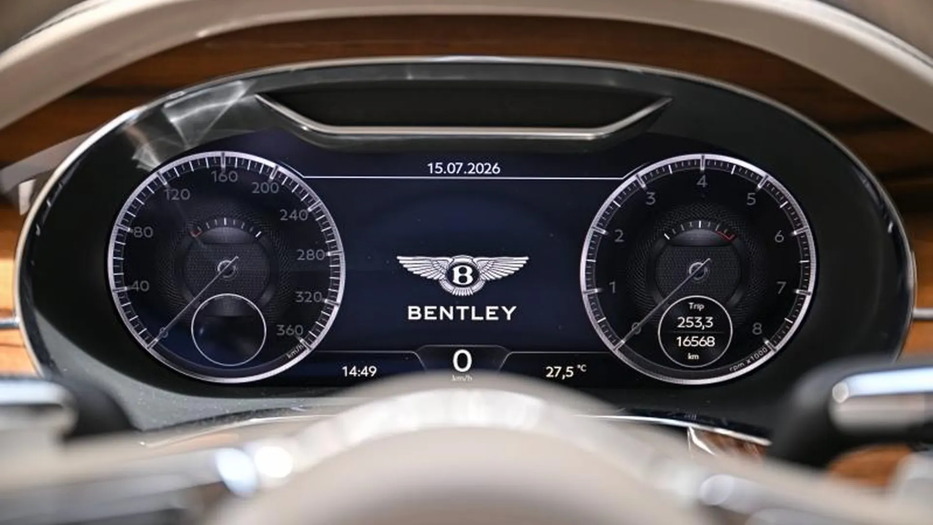 Bentley Continental — photo 27