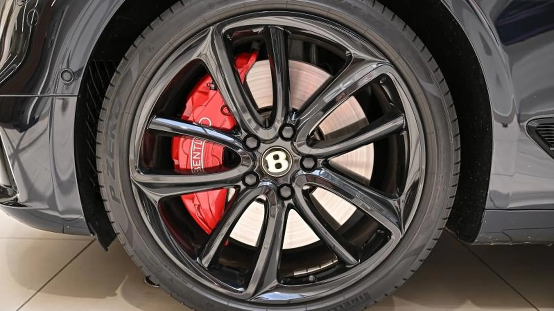 Bentley Continental — photo 17