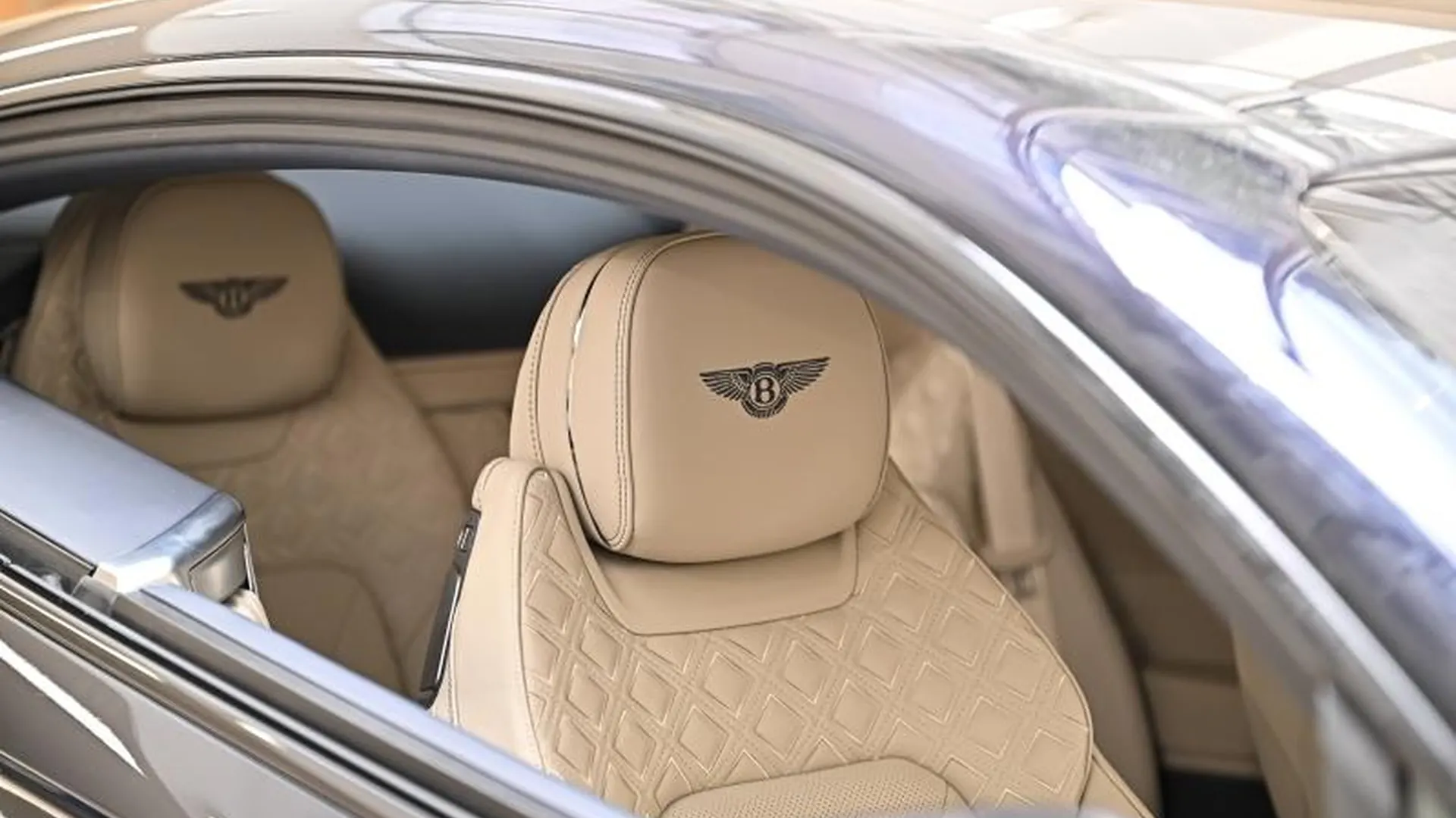 Bentley Continental — photo 13