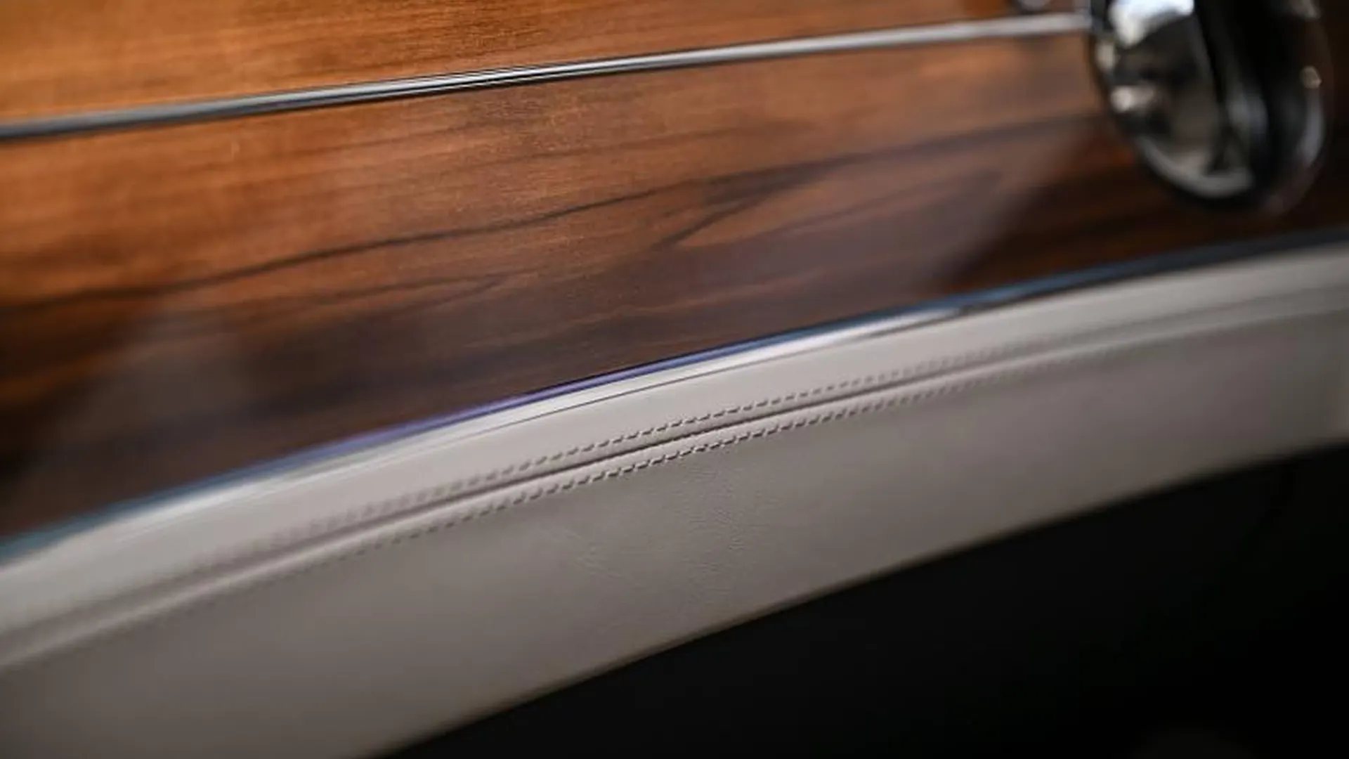 Bentley Continental — photo 38