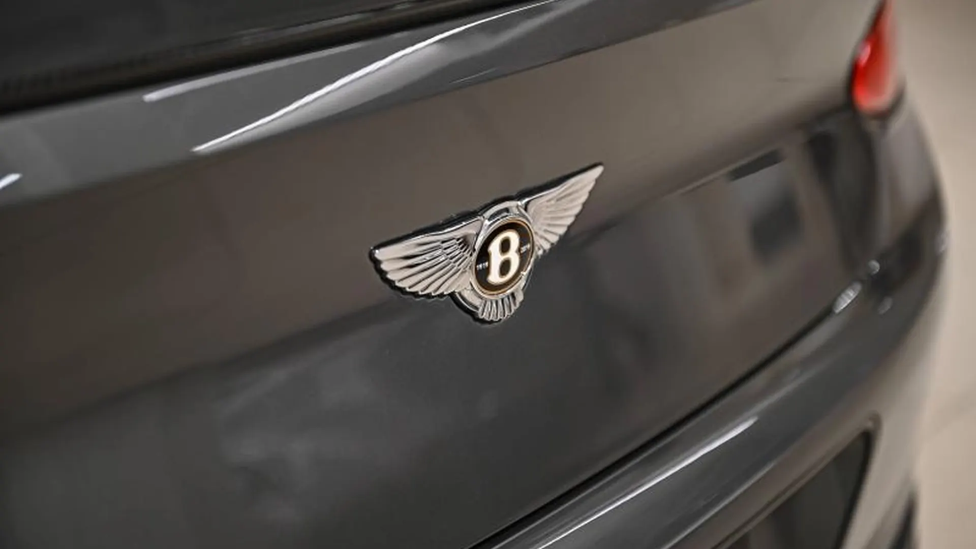 Bentley Continental — photo 15
