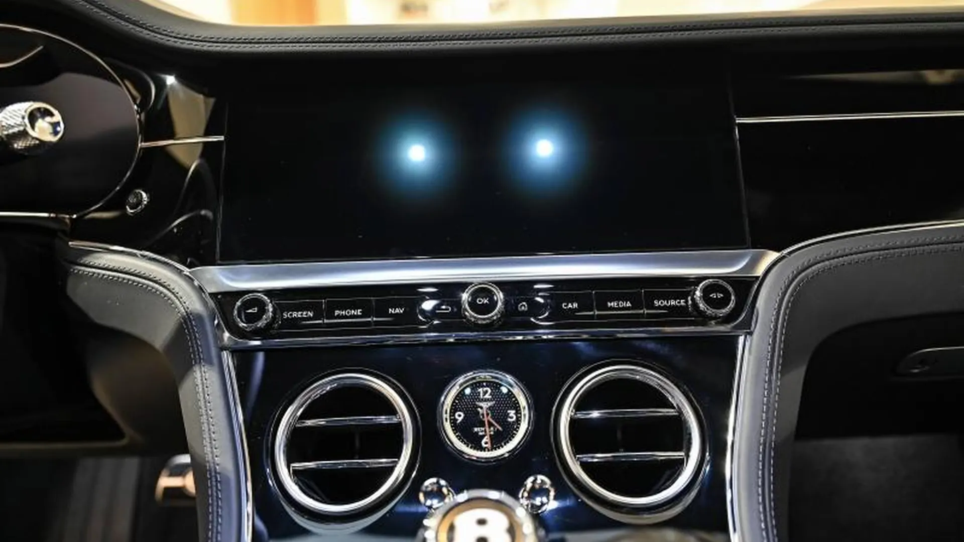 Bentley Continental — photo 37