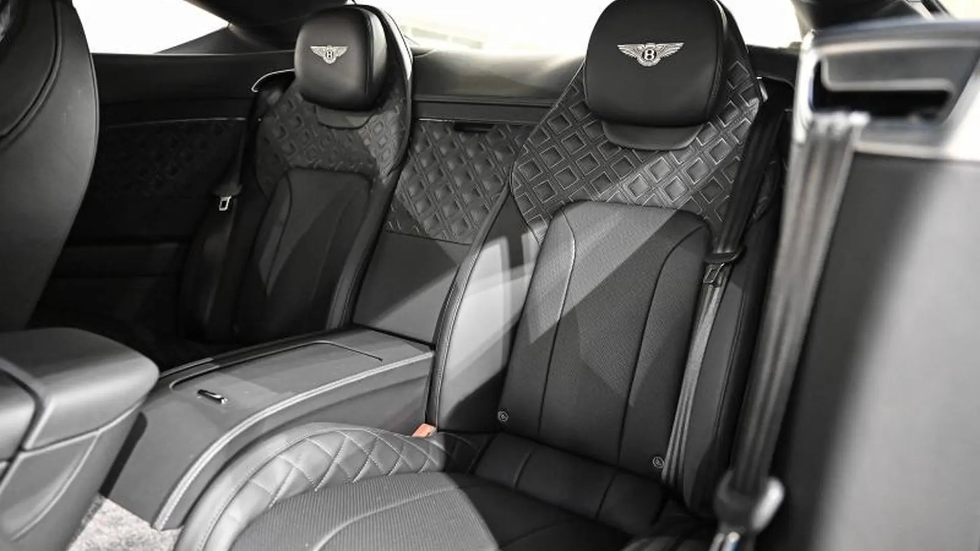 Bentley Continental — photo 21