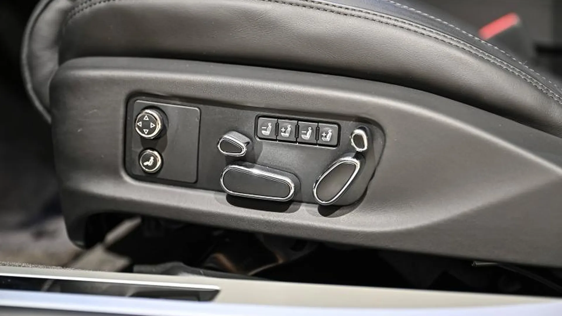 Bentley Continental — photo 23