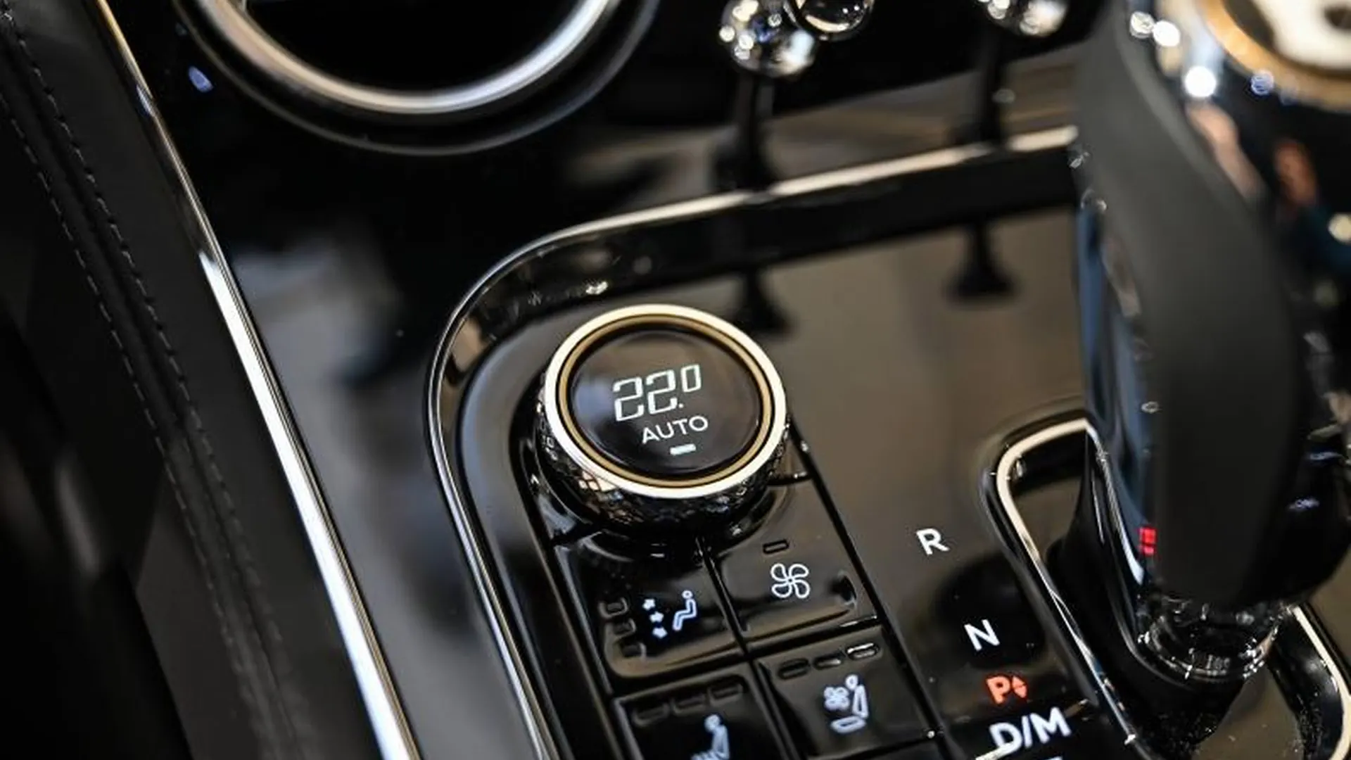 Bentley Continental — photo 45