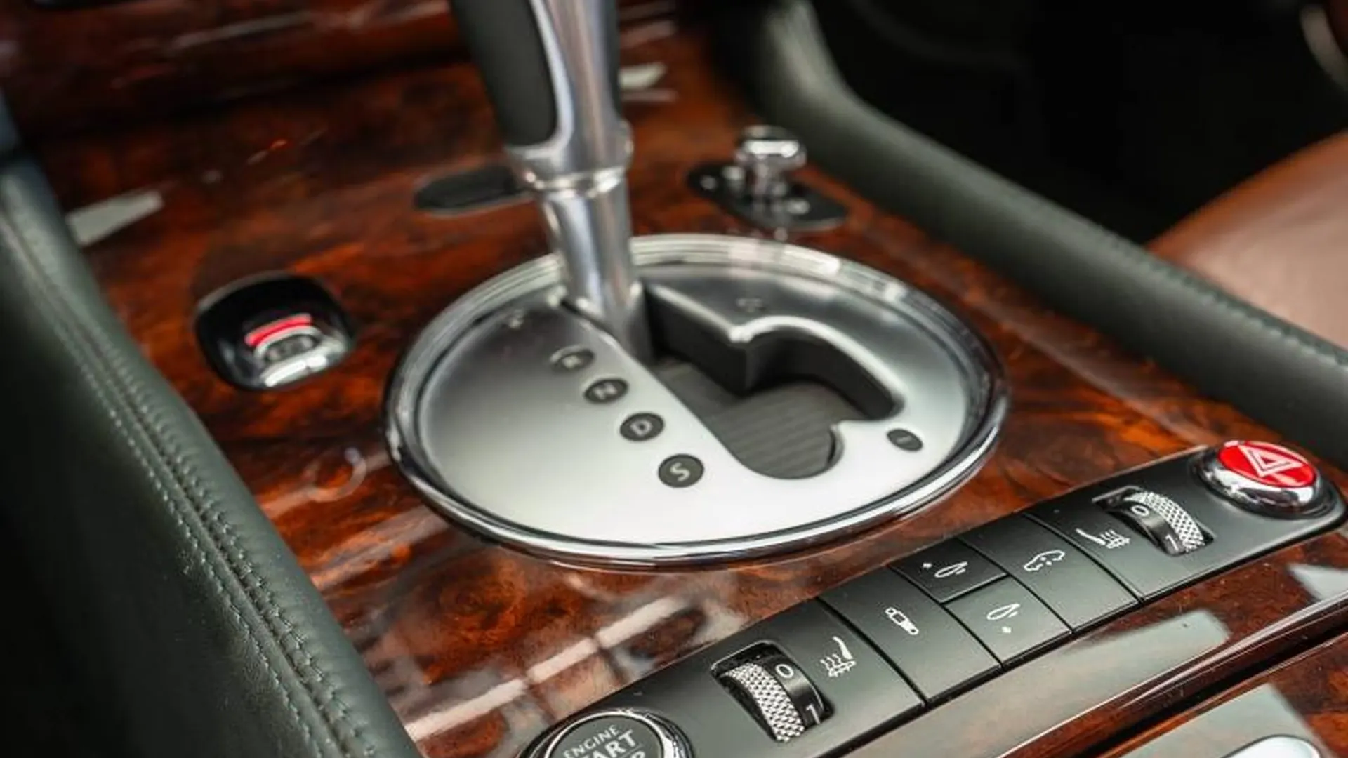 Bentley Continental — photo 26
