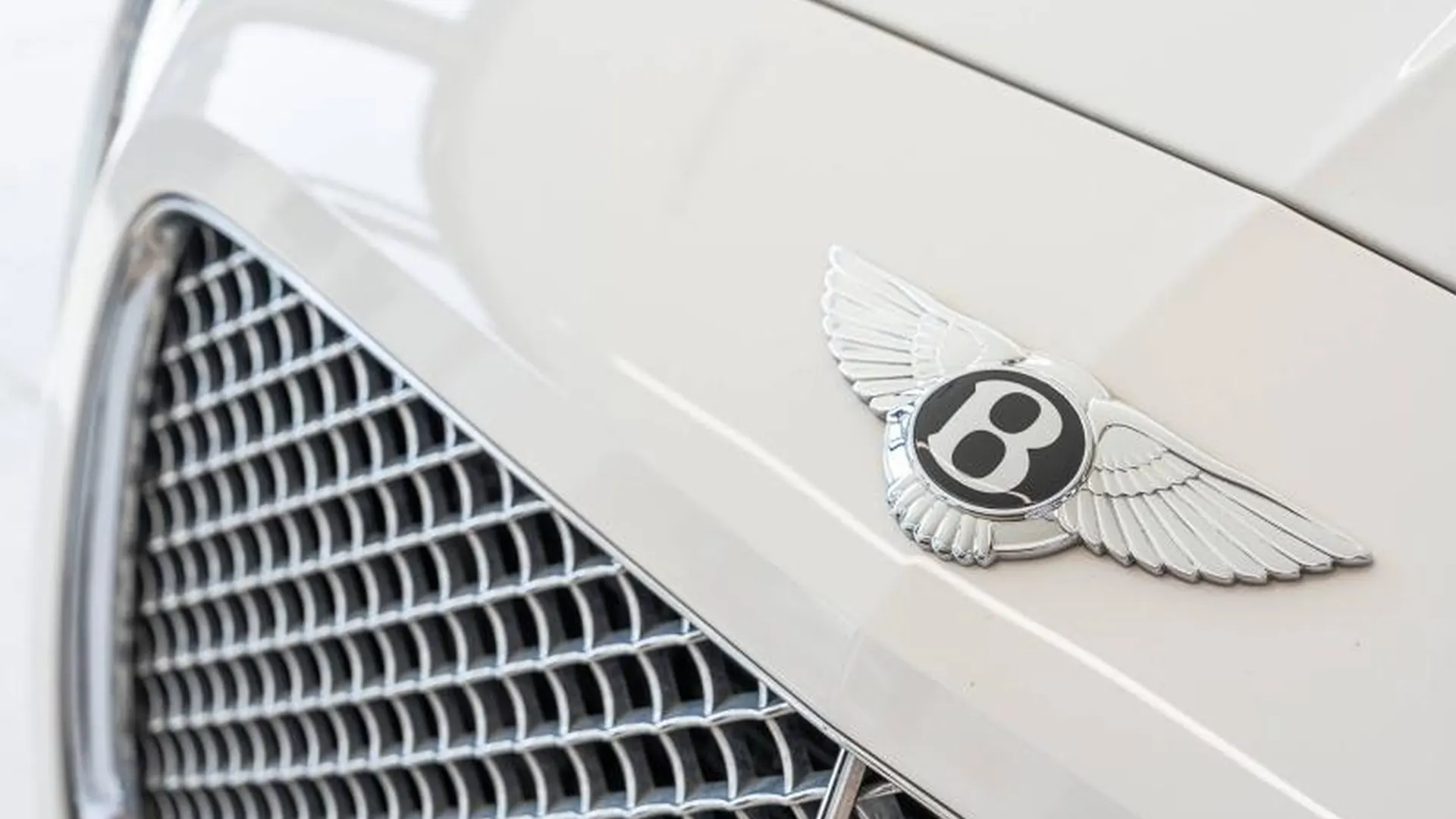 Bentley Continental — photo 6