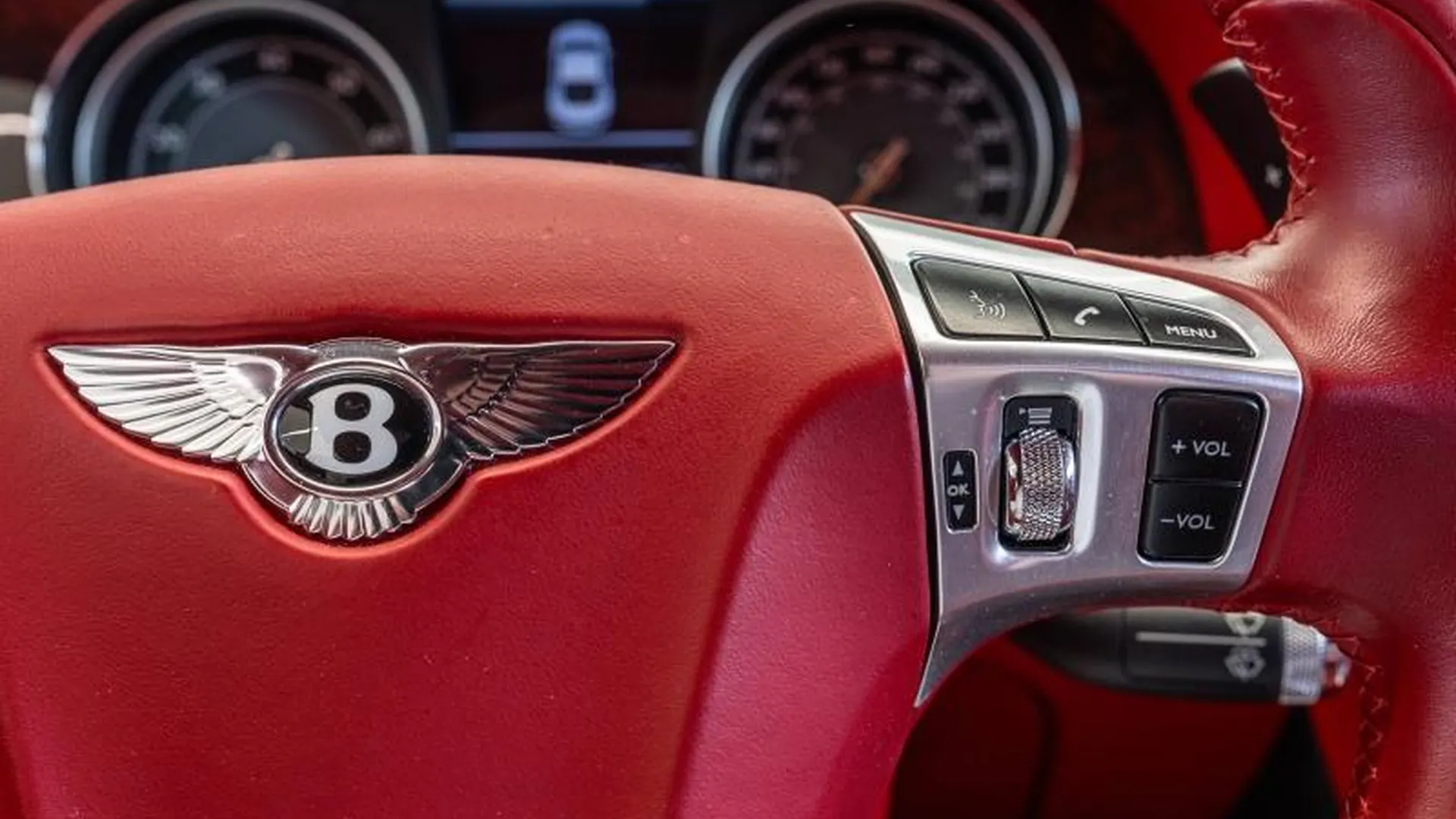 Bentley Continental — photo 25