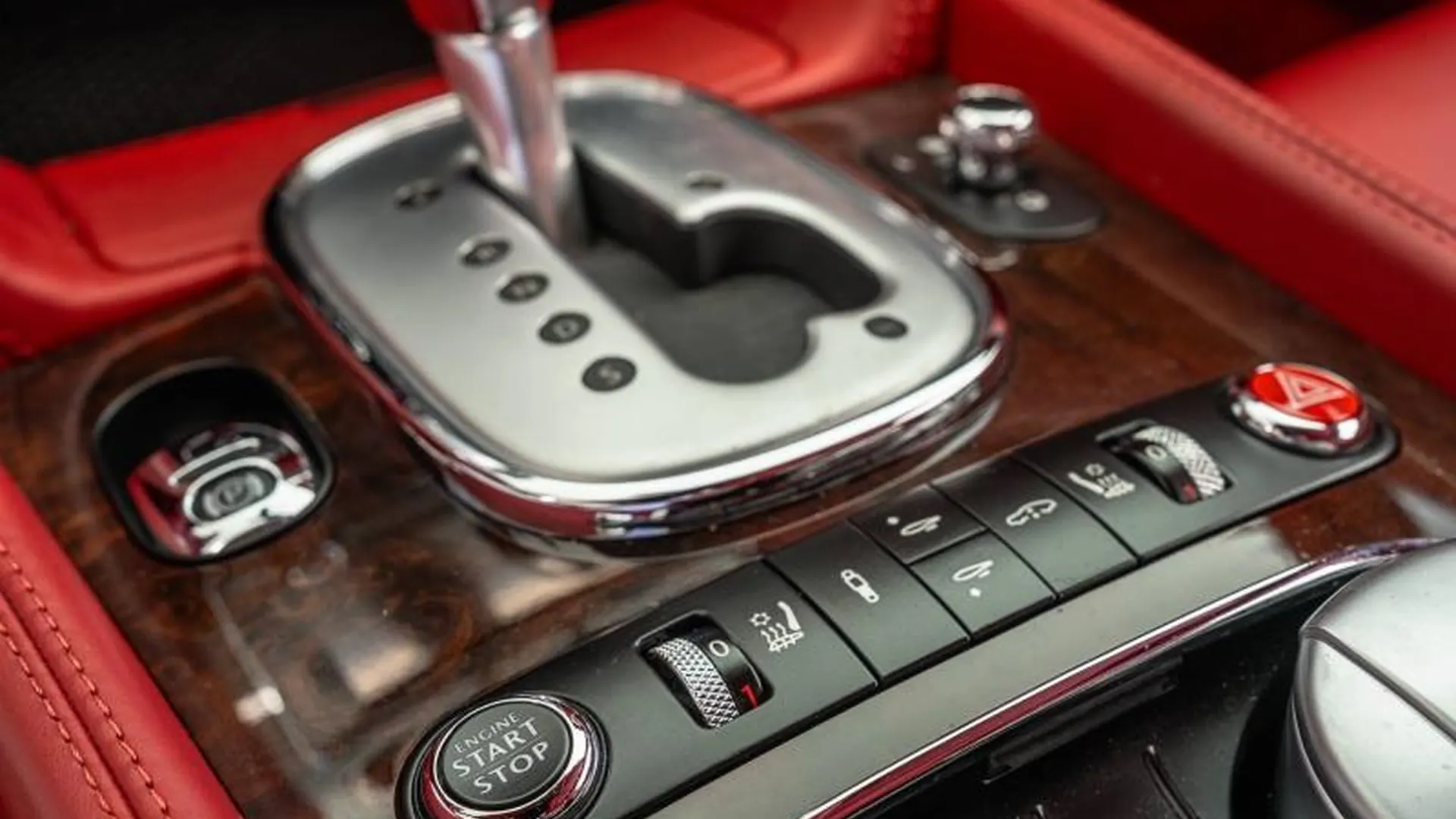 Bentley Continental — photo 29