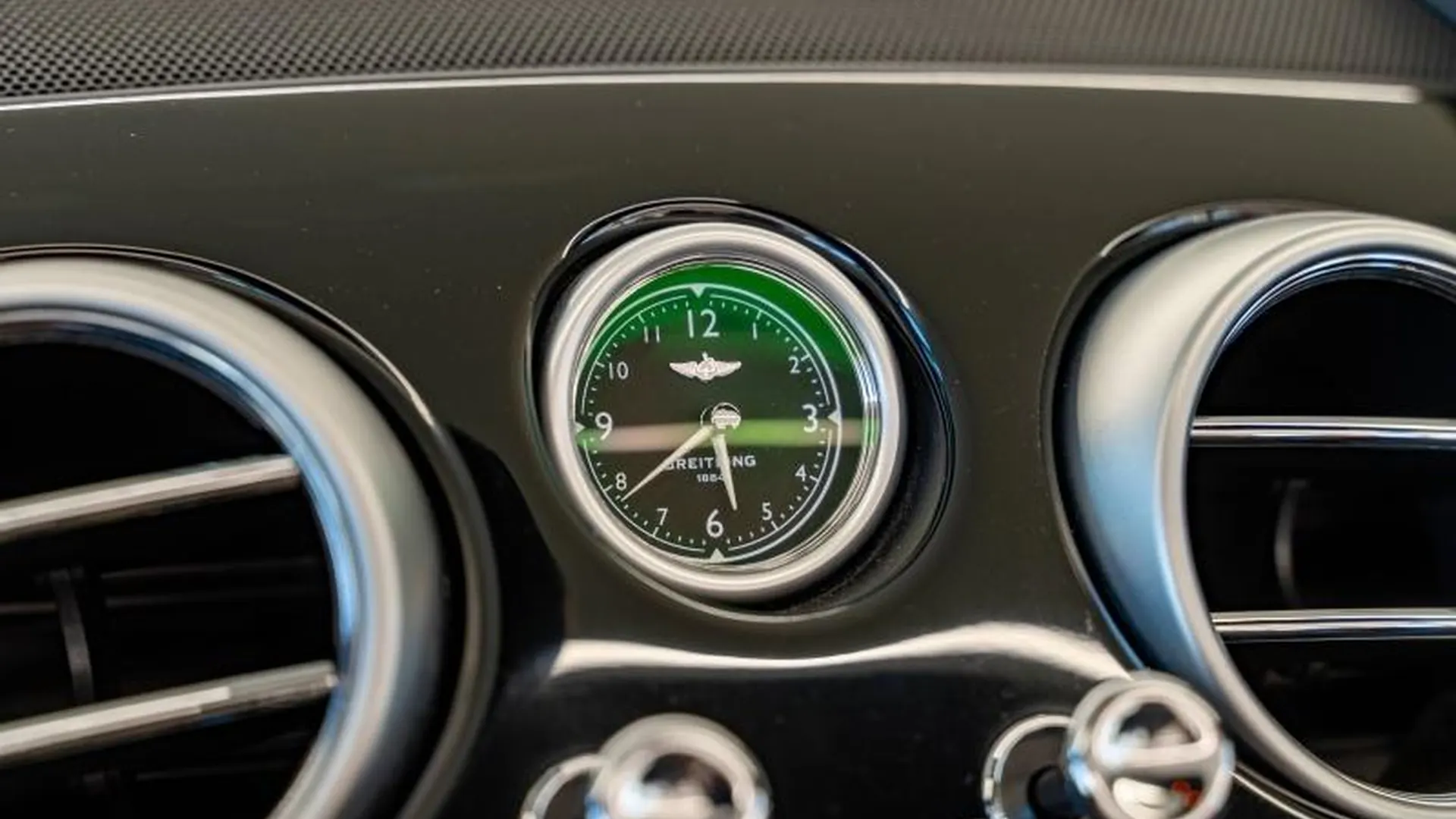 Bentley Continental — photo 25