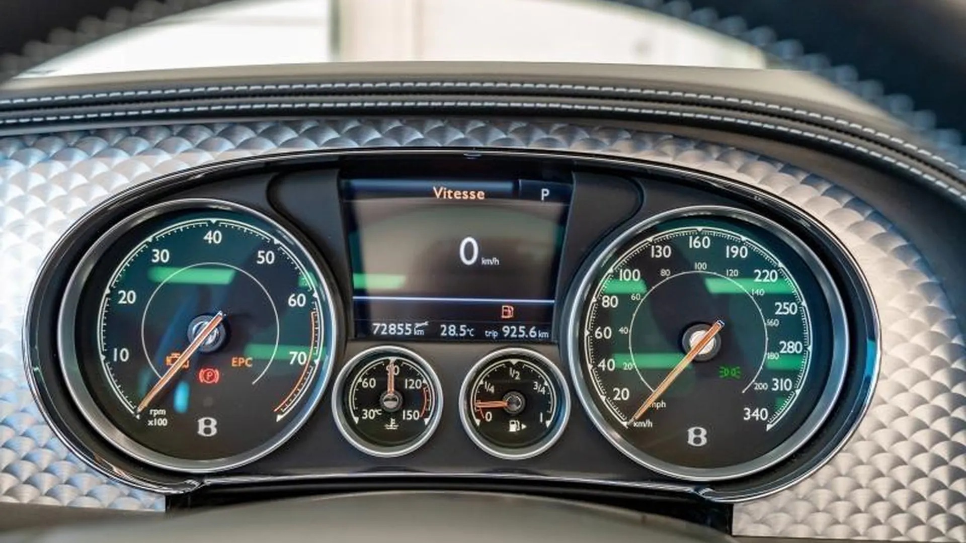 Bentley Continental — photo 31