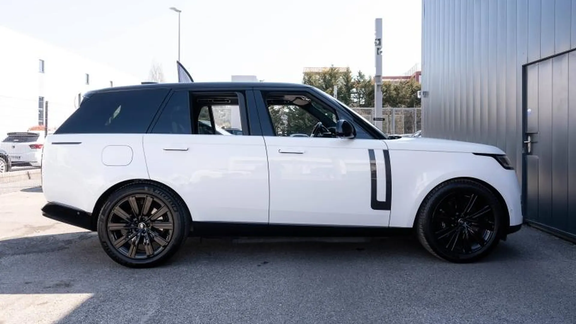 Land Rover Range Rover — photo 3