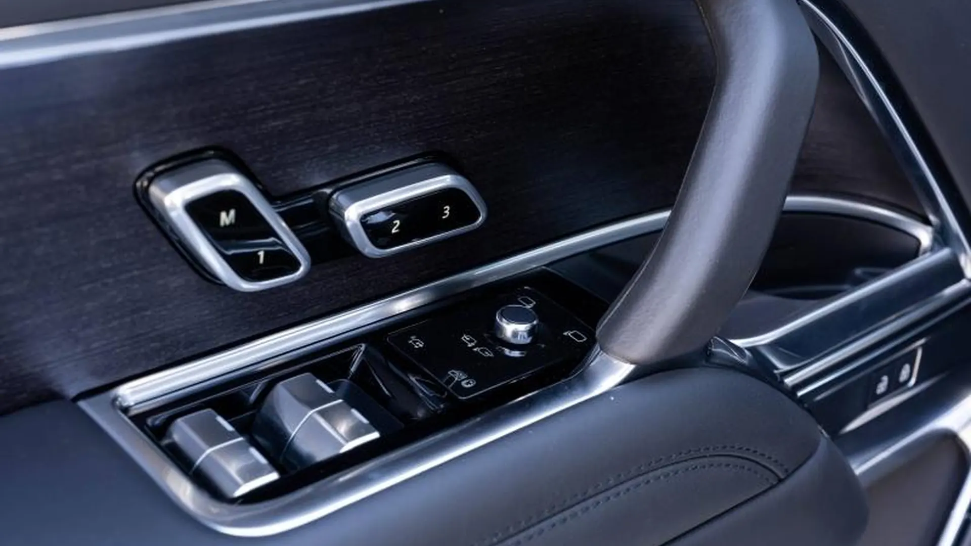 Land Rover Range Rover — photo 29