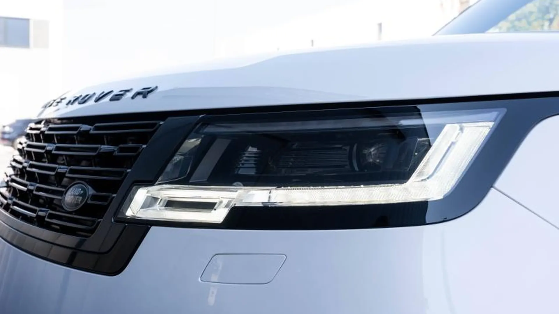 Land Rover Range Rover — photo 9