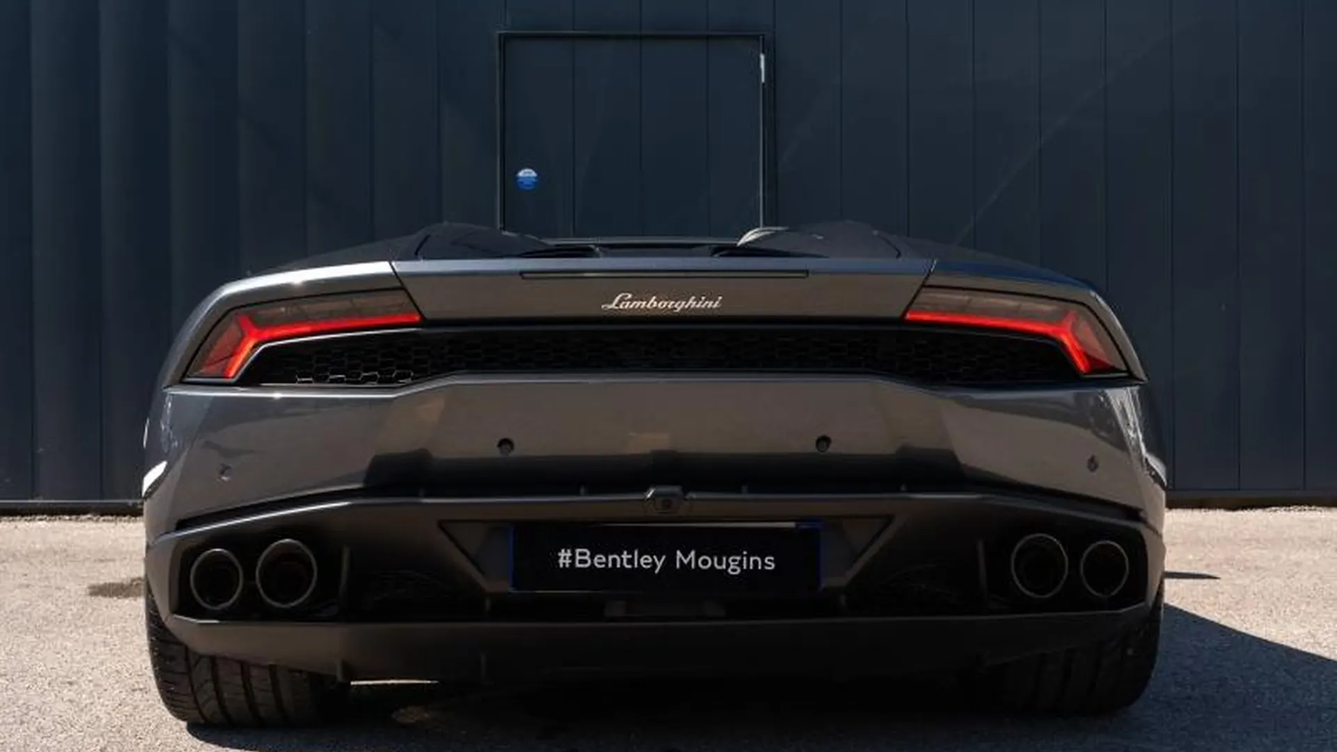 Lamborghini Huracan — photo 7