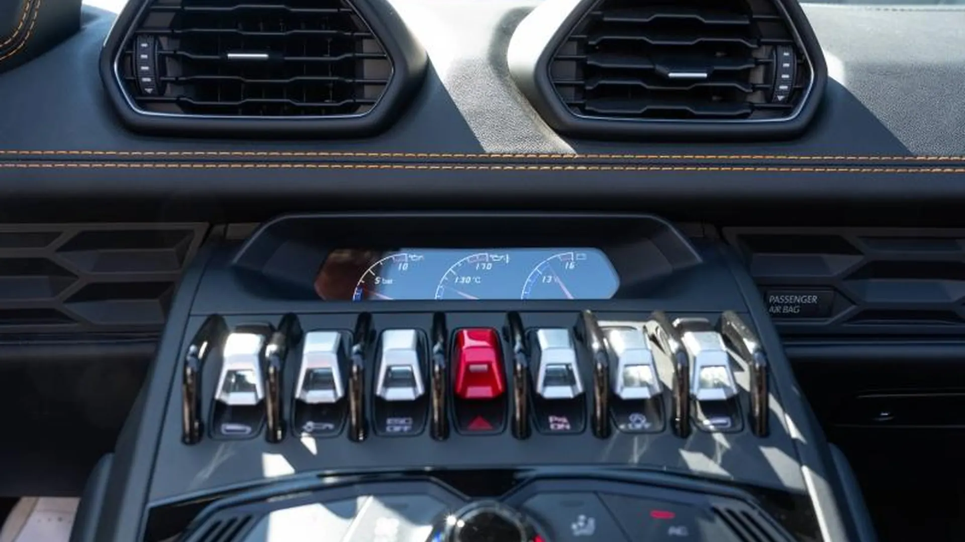 Lamborghini Huracan — photo 17