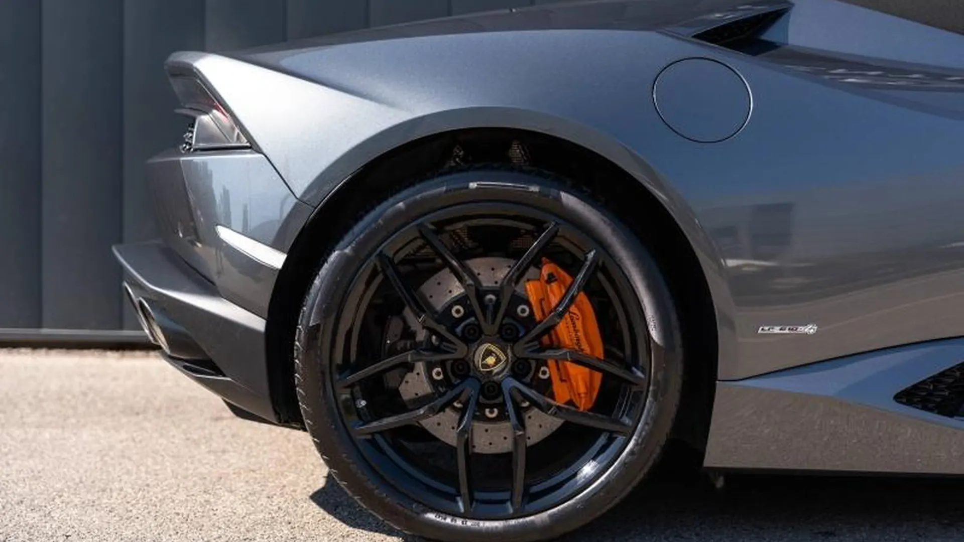 Lamborghini Huracan — photo 5