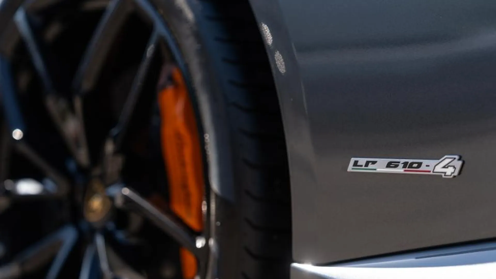 Lamborghini Huracan — photo 10