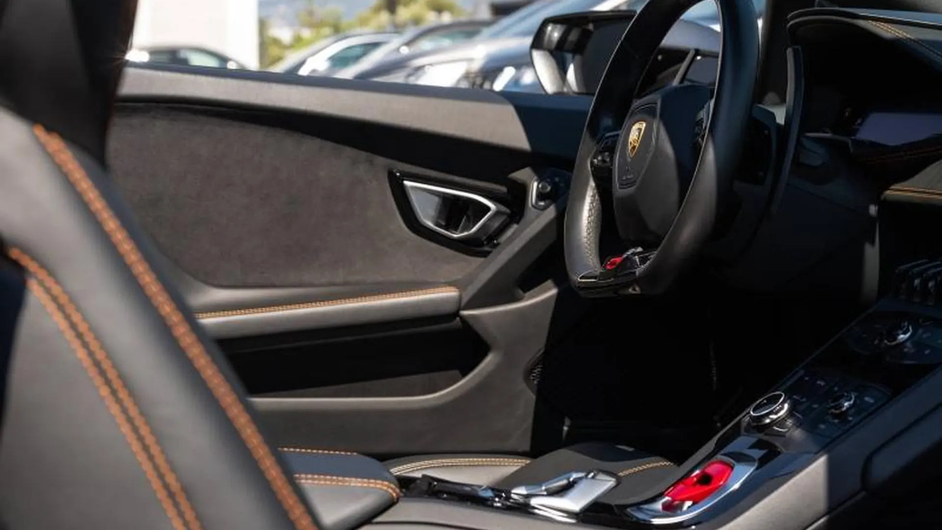 Lamborghini Huracan — photo 32
