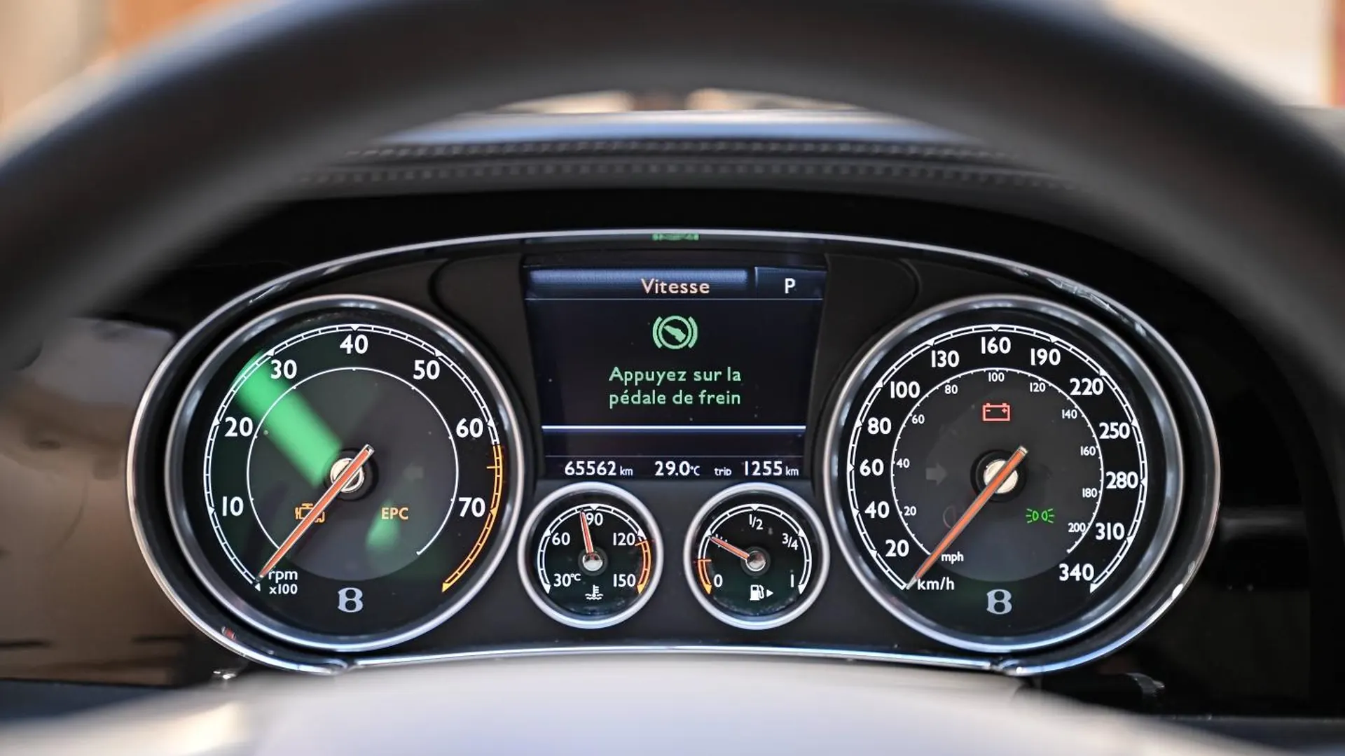 Bentley Continental — photo 25