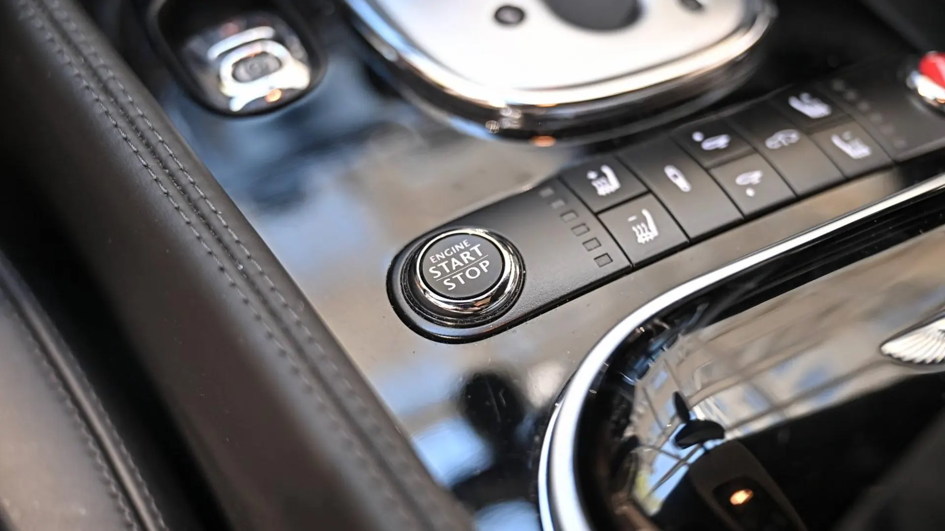 Bentley Continental — photo 29