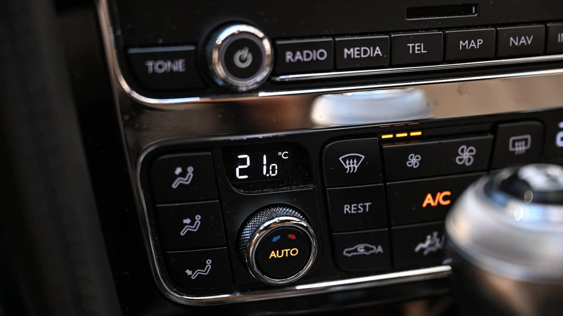 Bentley Continental — photo 33