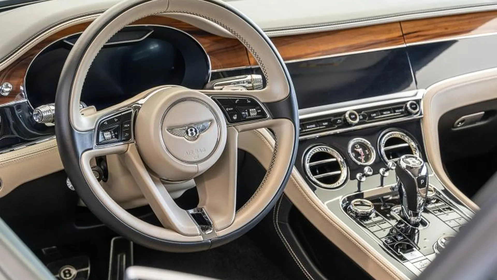 Bentley Continental — photo 13