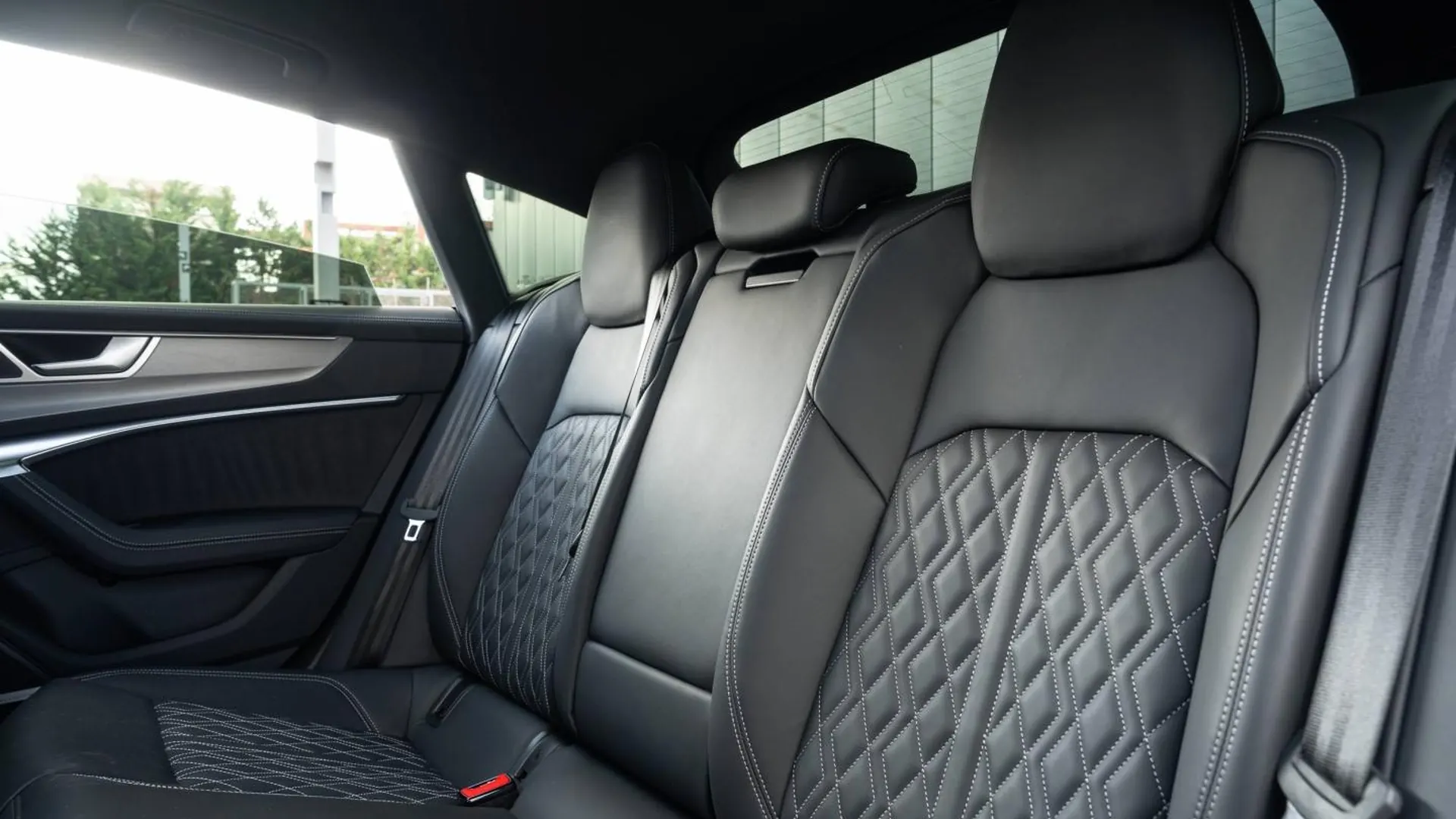 Audi S7 Sportback — photo 12