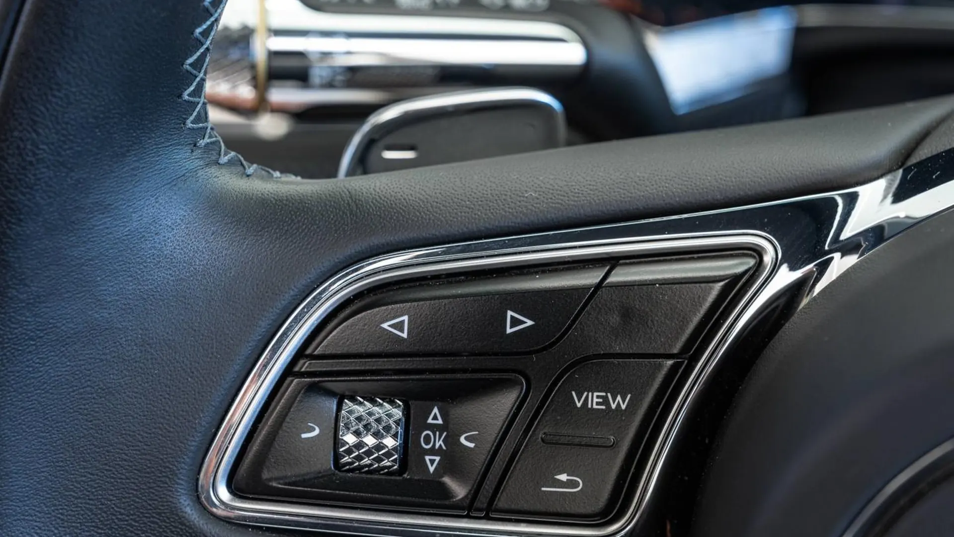 Bentley Continental — photo 23