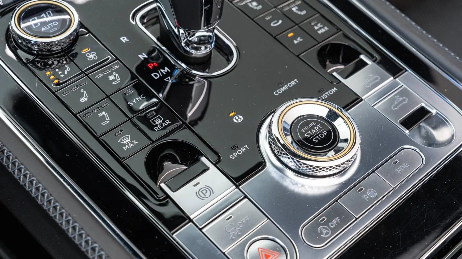 Bentley Continental — photo 36