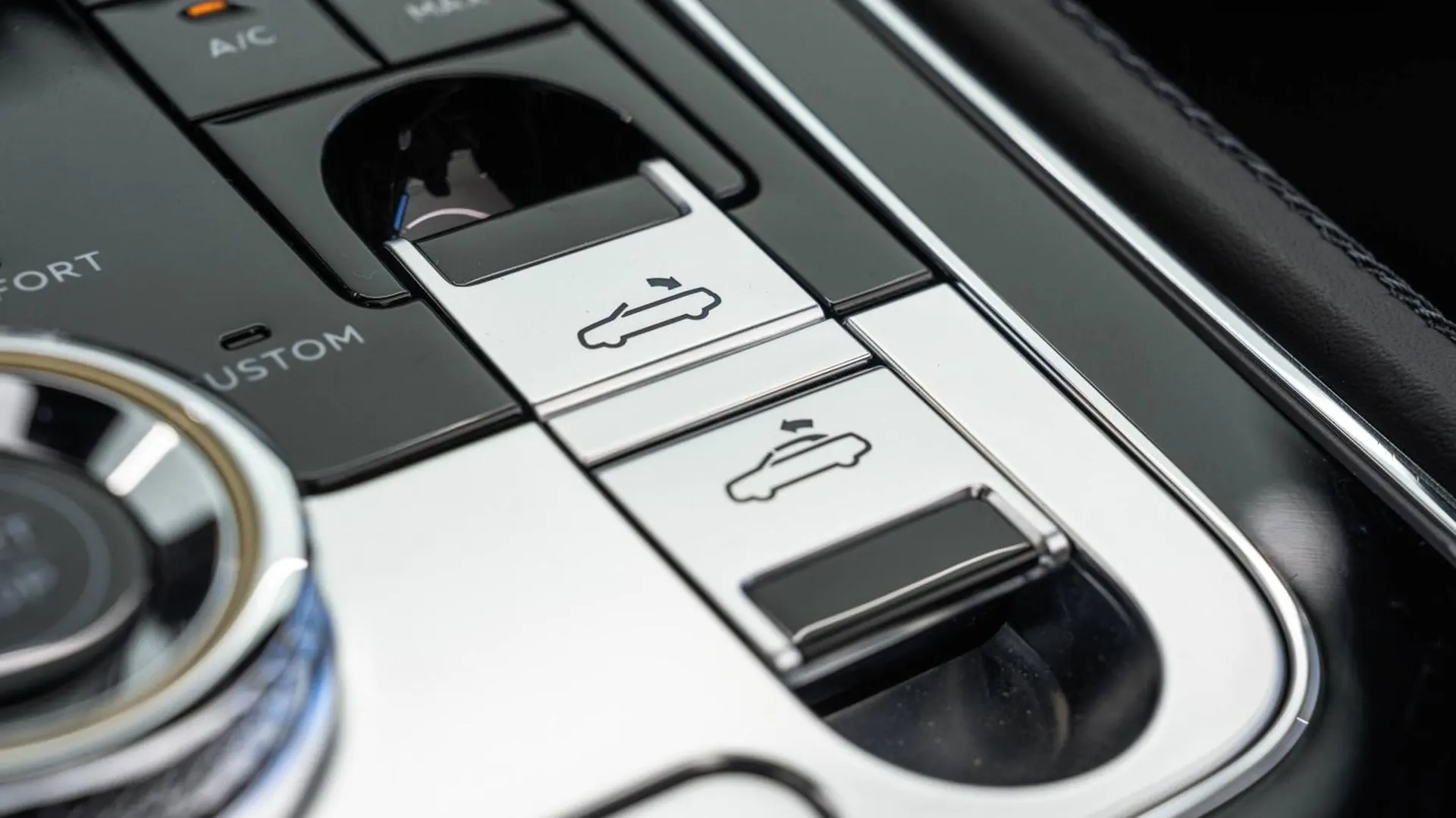 Bentley Continental — photo 25