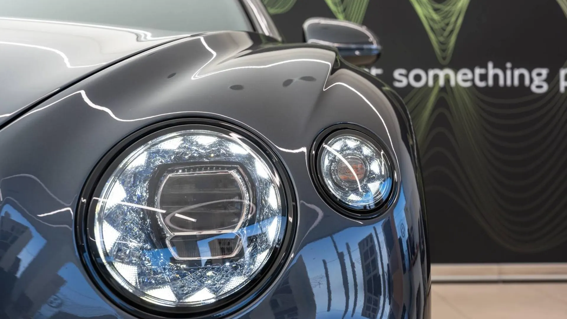 Bentley Continental — photo 15