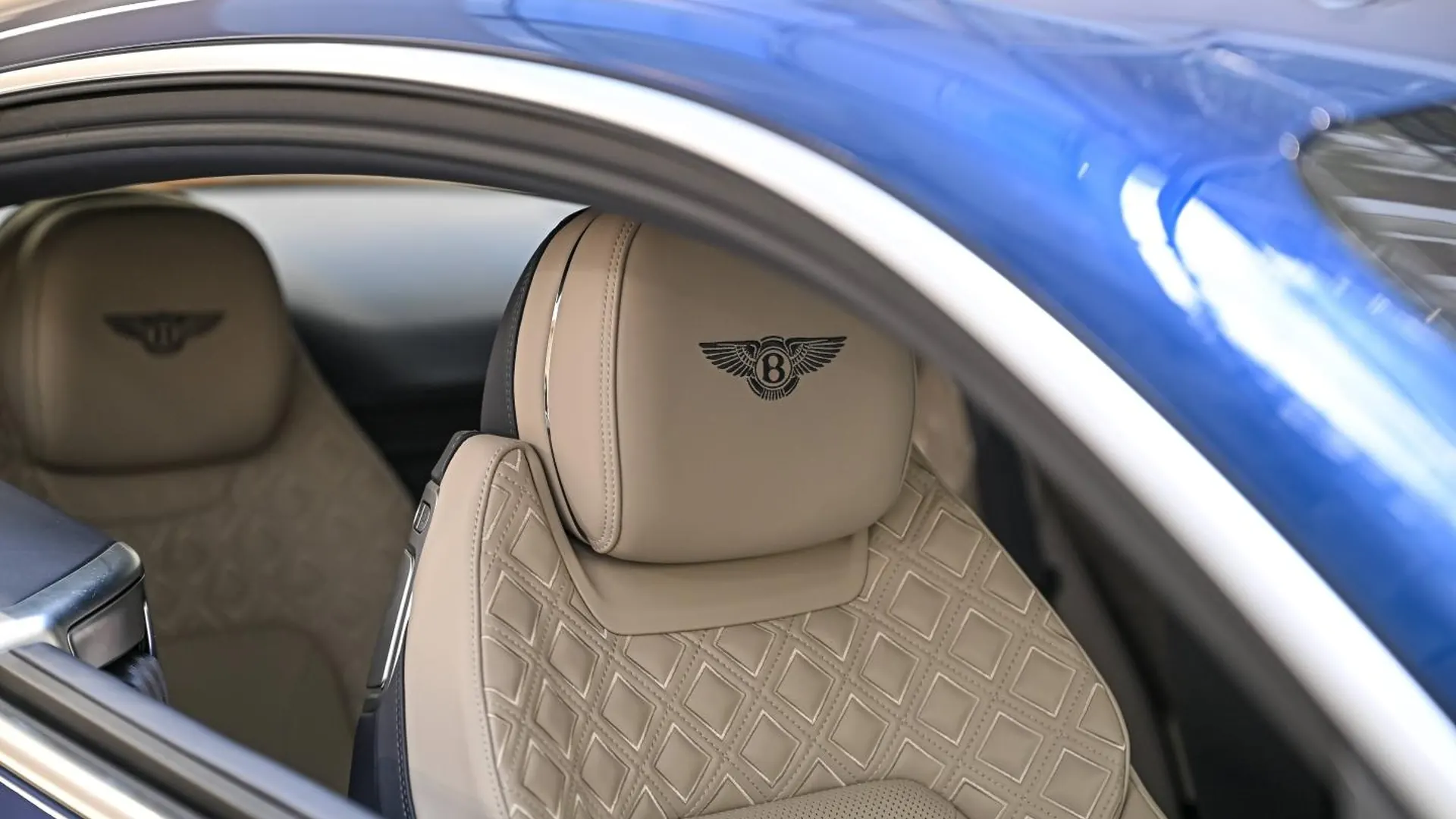 Bentley Continental — photo 12