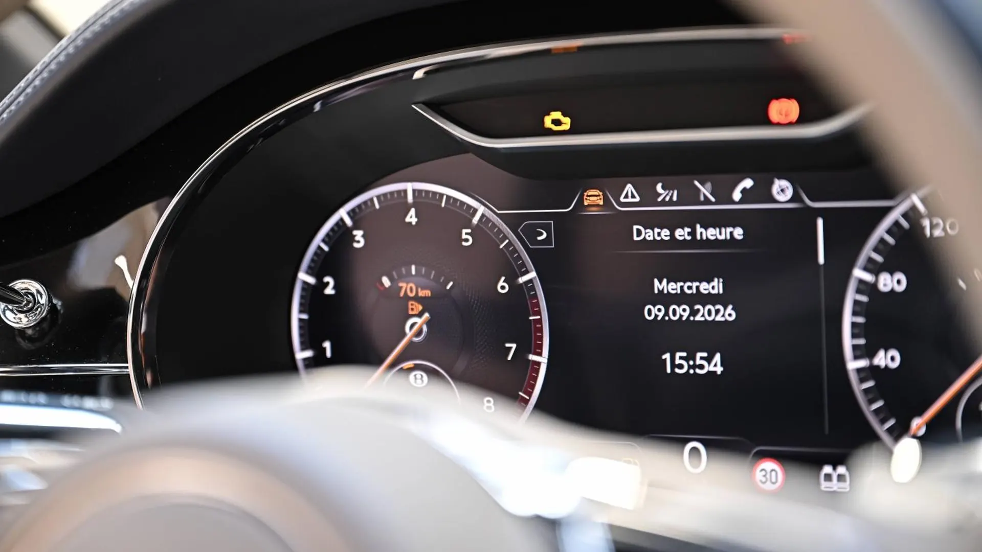 Bentley Continental — photo 31