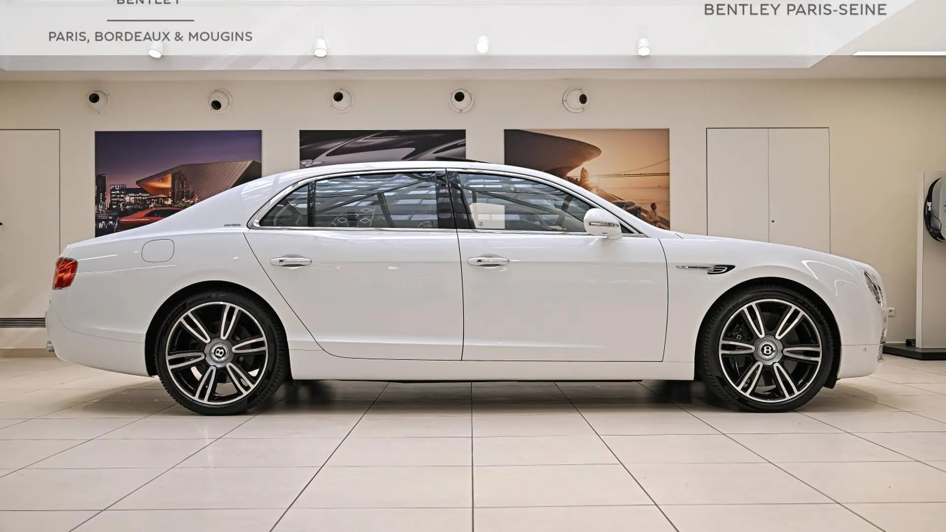 Bentley Flying Spur — photo 2
