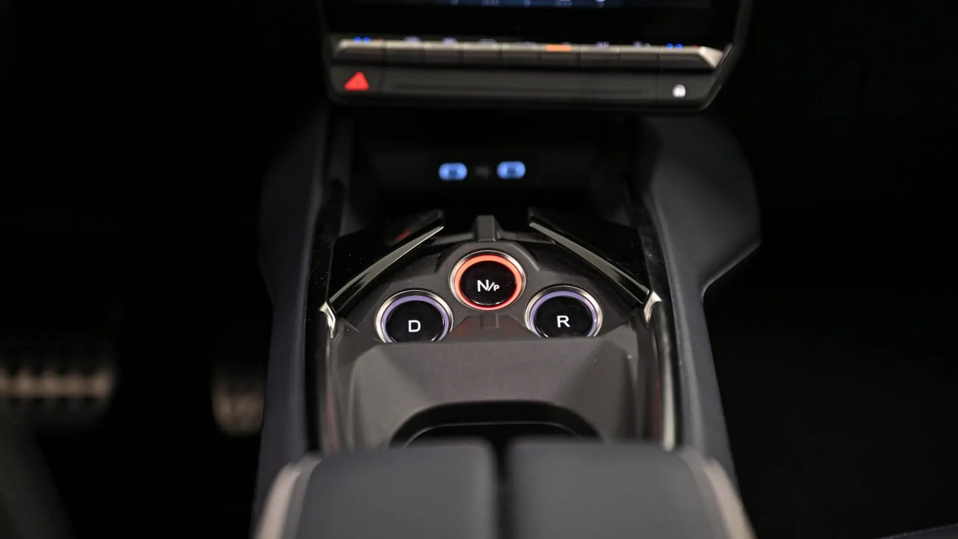 Alpine A390 — photo 24