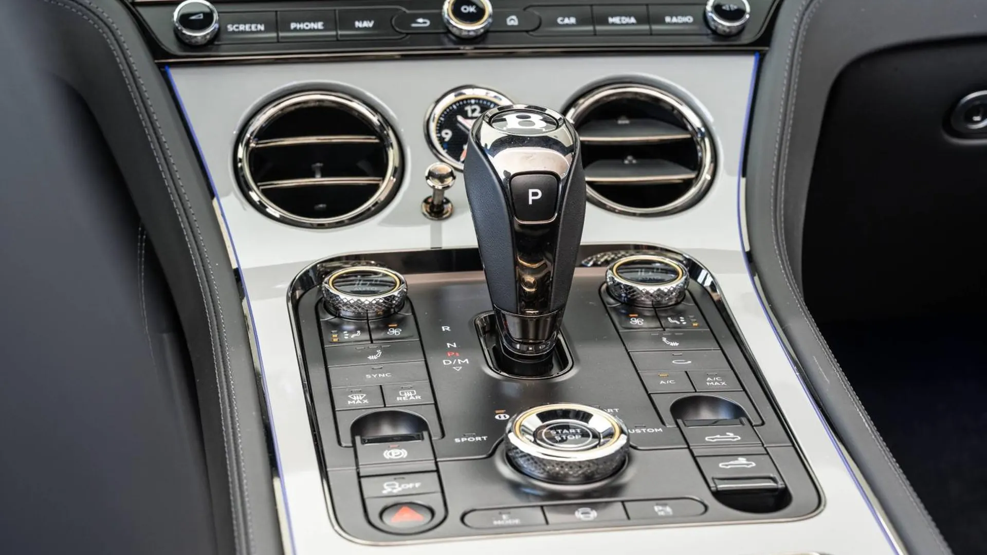 Bentley Continental — photo 13