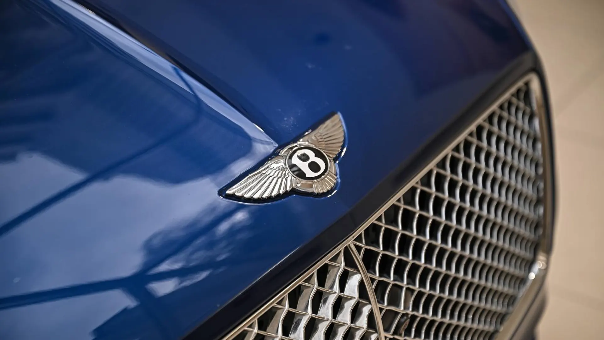 Bentley Continental — photo 7
