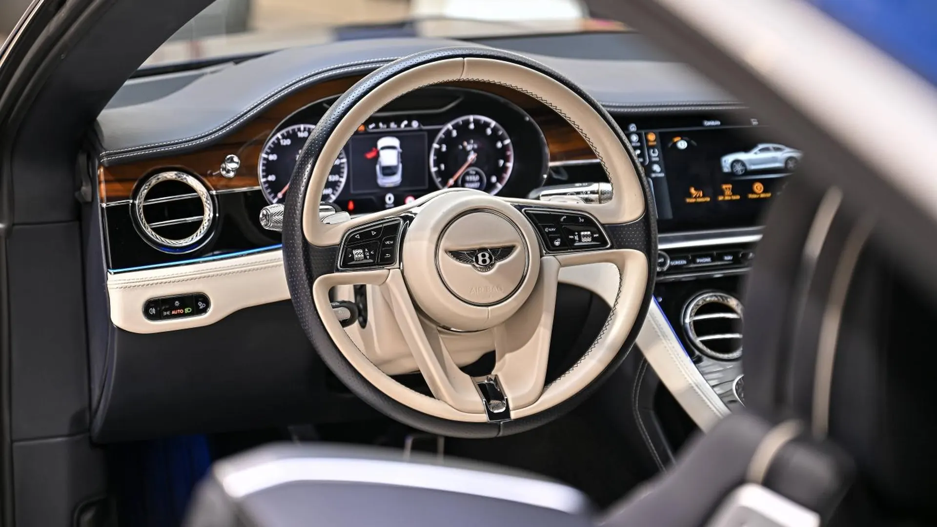 Bentley Continental — photo 13