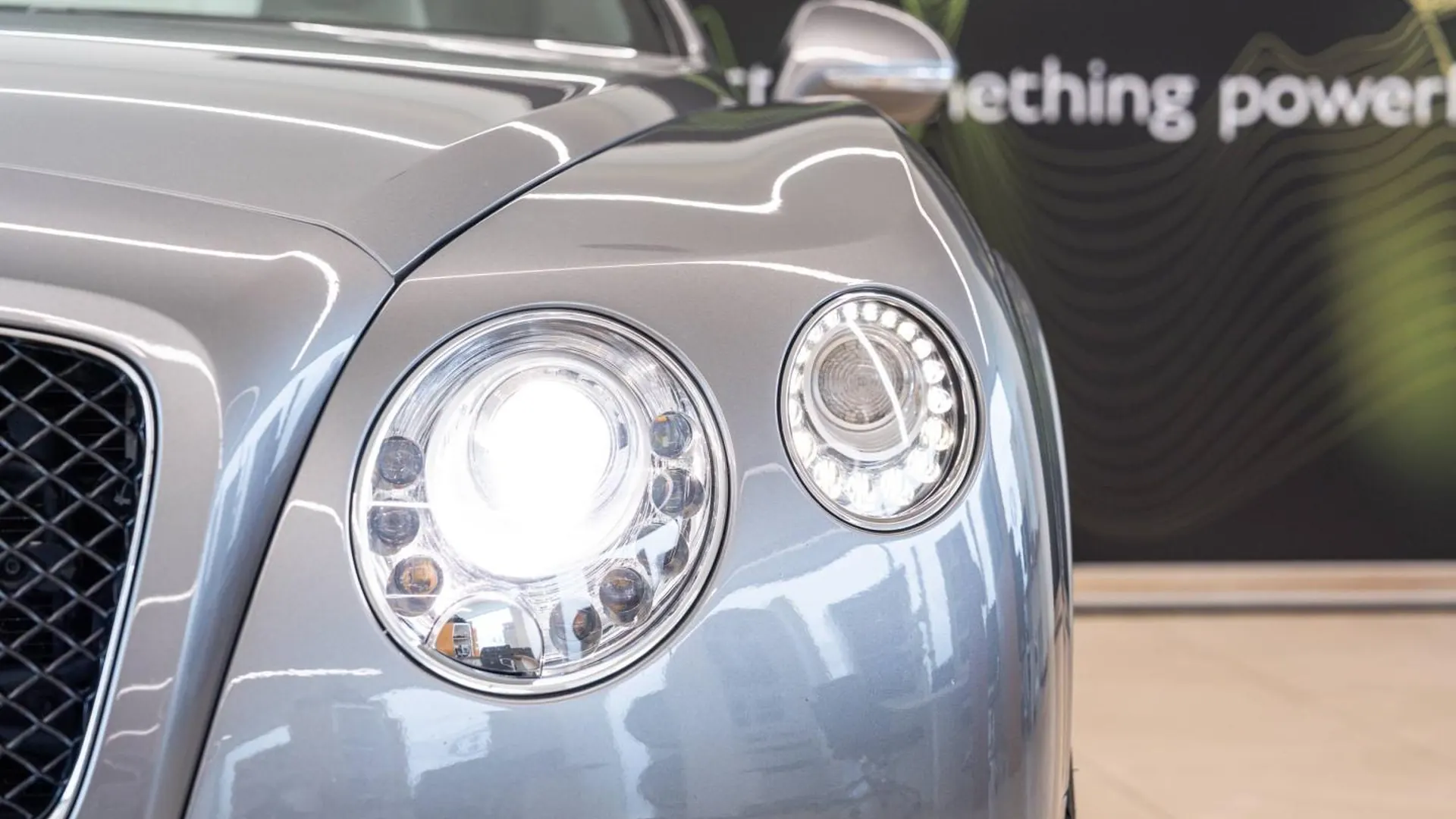 Bentley Continental — photo 6