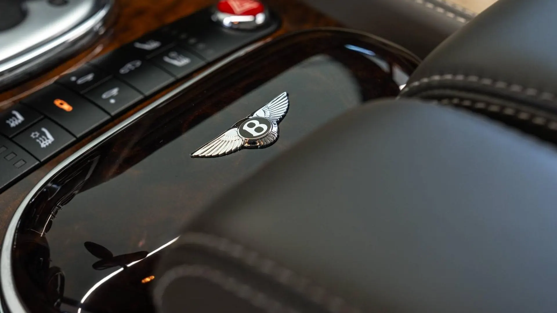 Bentley Continental — photo 31