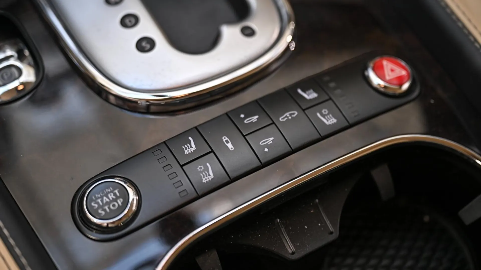 Bentley Continental — photo 27