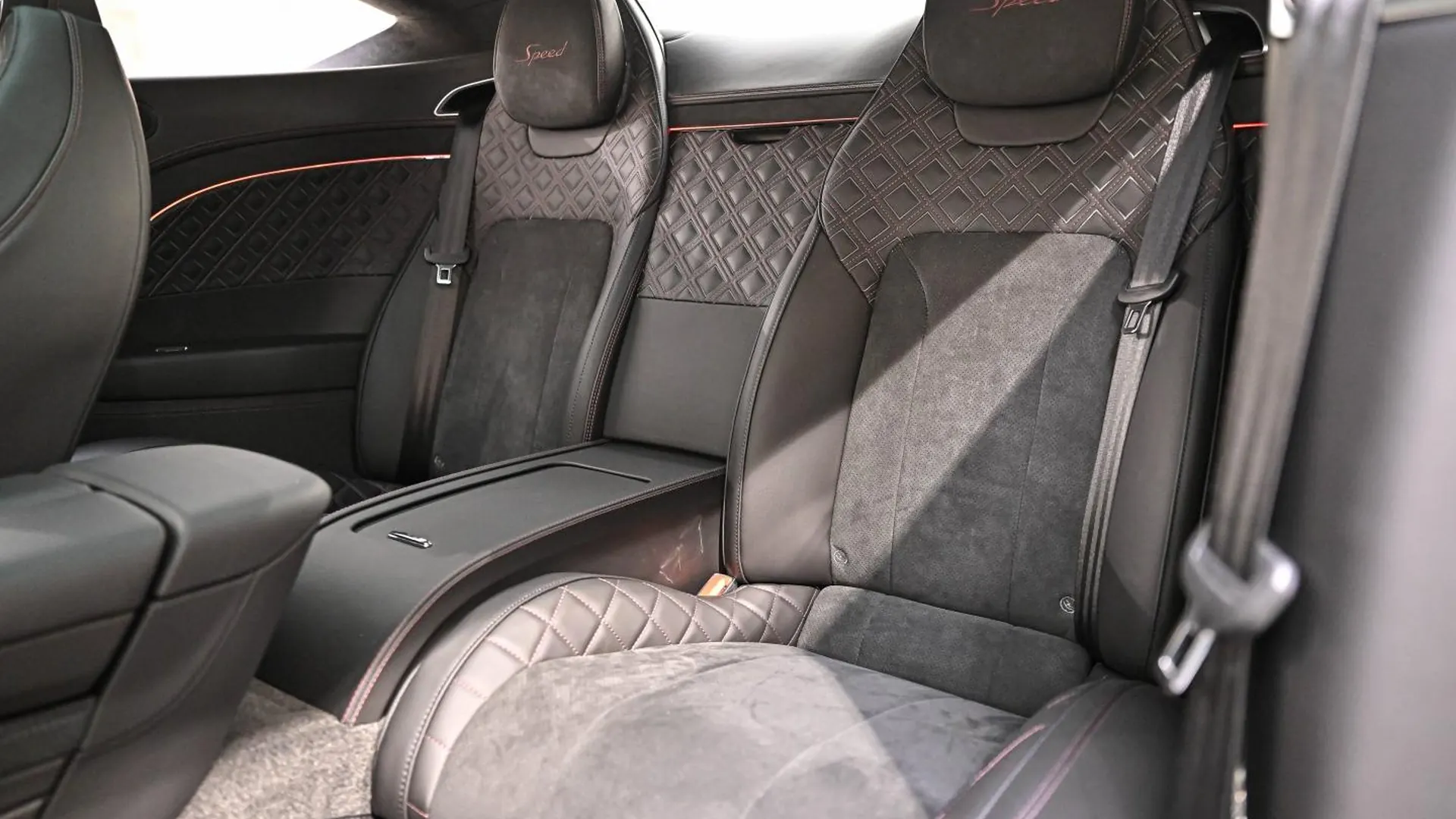 Bentley Continental — photo 24