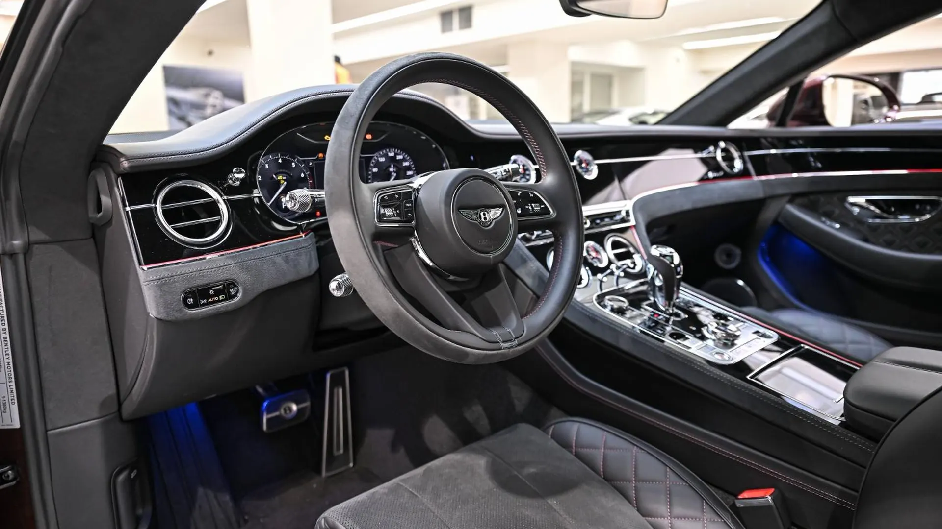 Bentley Continental — photo 14