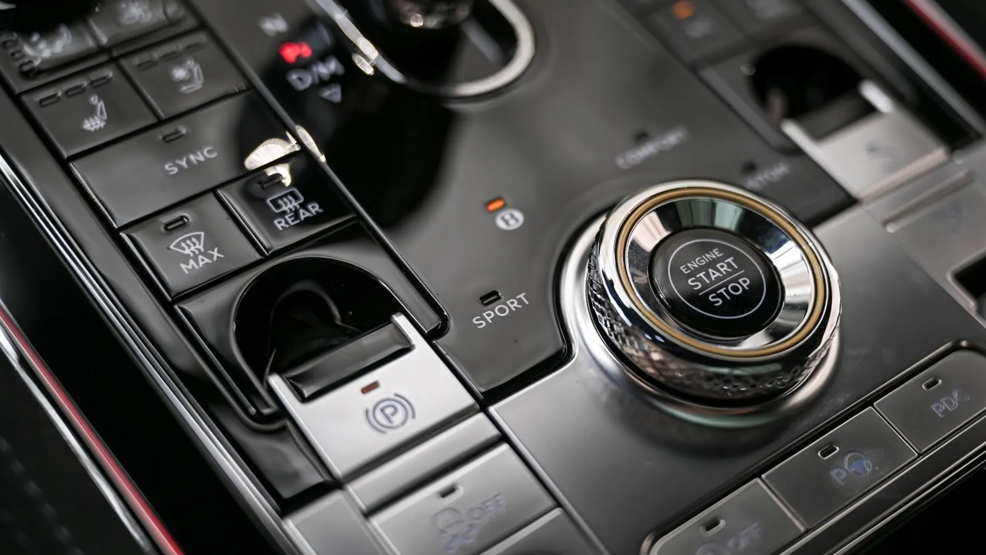 Bentley Continental — photo 32