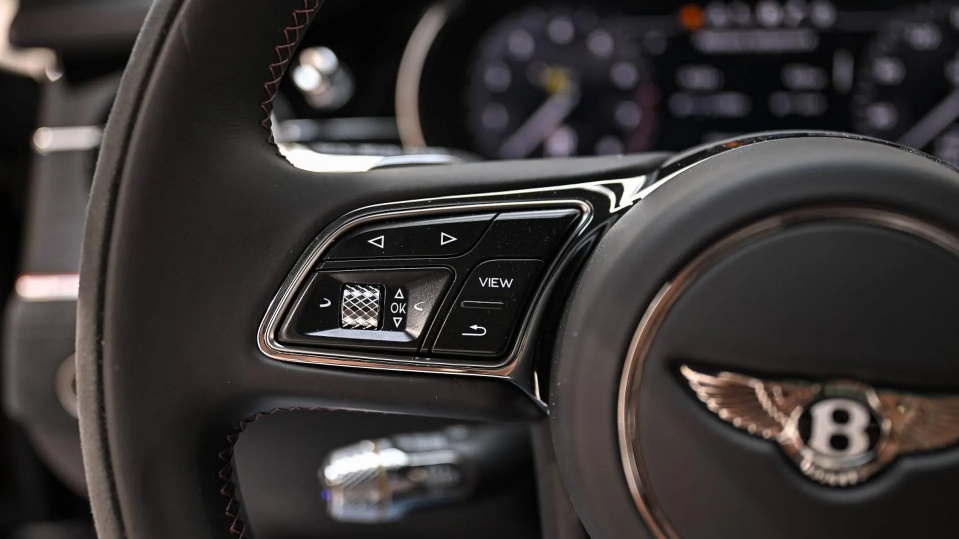 Bentley Continental — photo 27