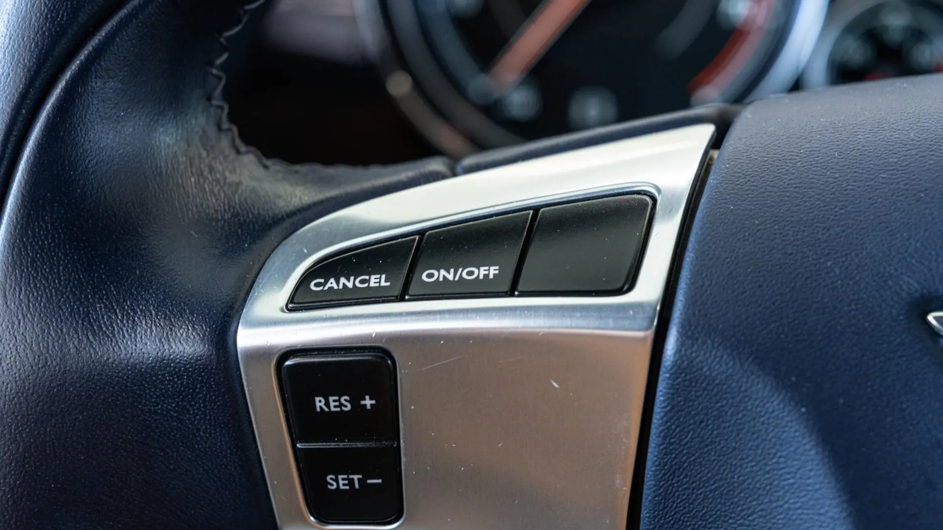 Bentley Continental — photo 29