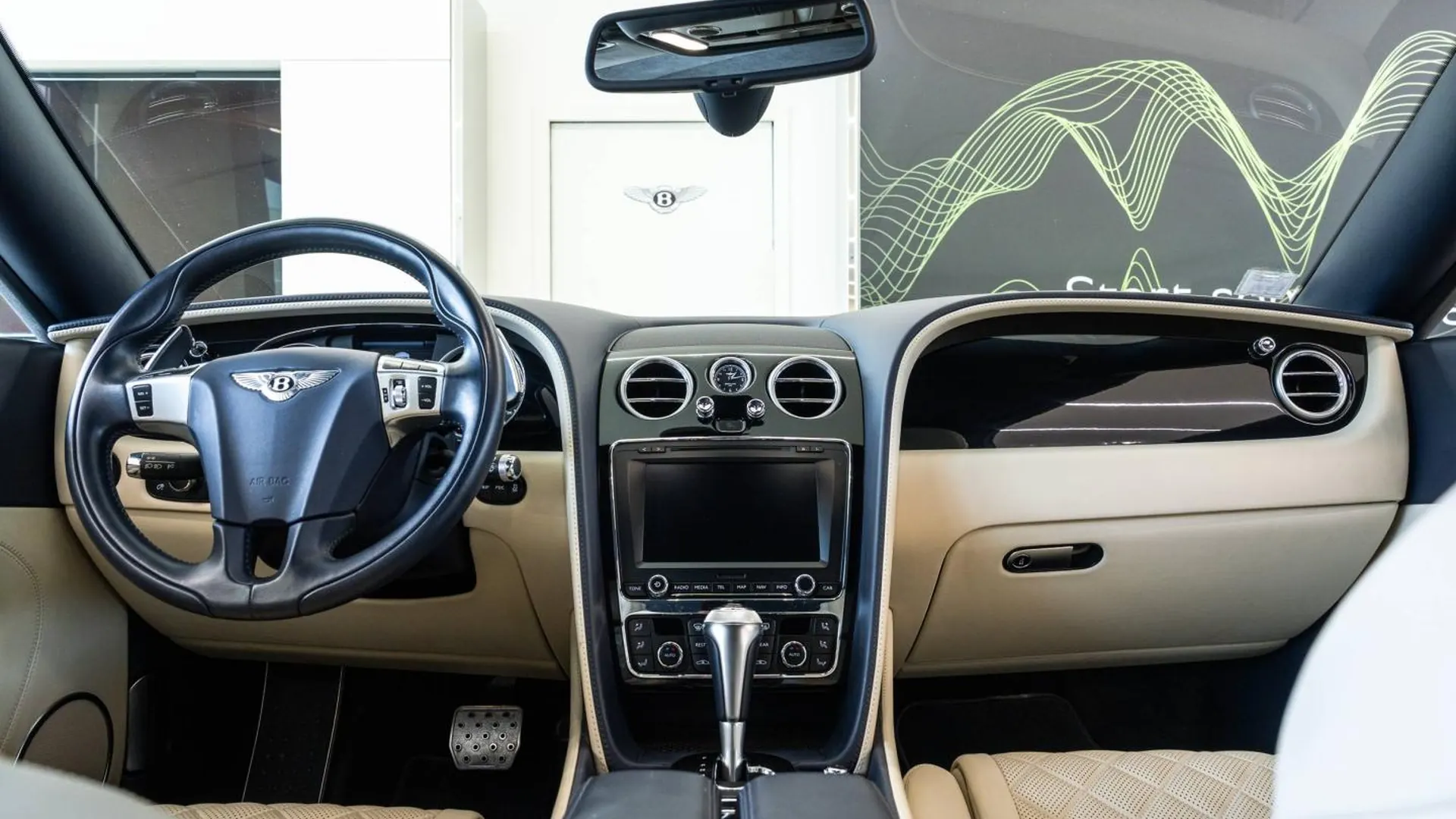 Bentley Continental — photo 14