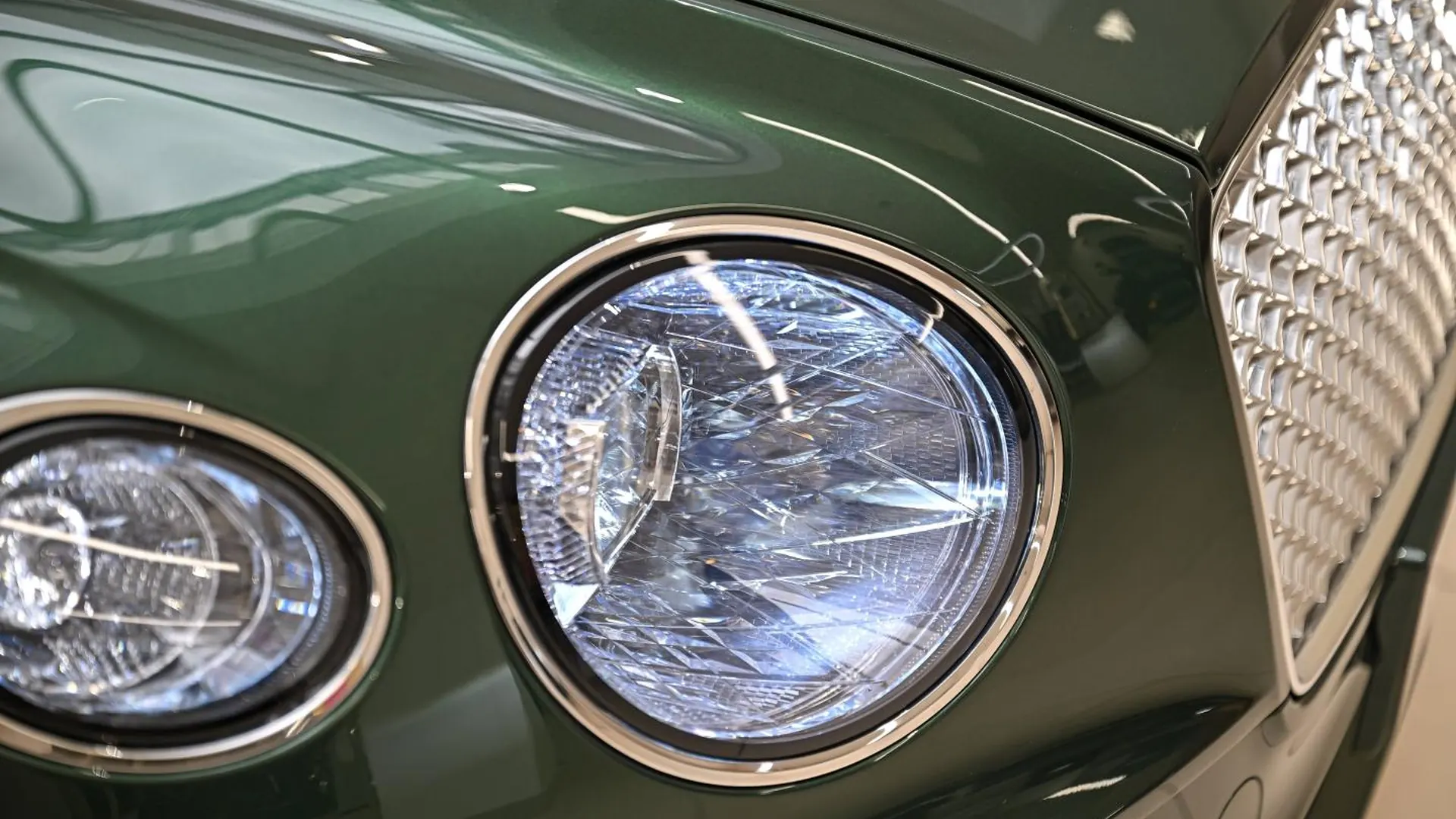 Bentley Continental — photo 6